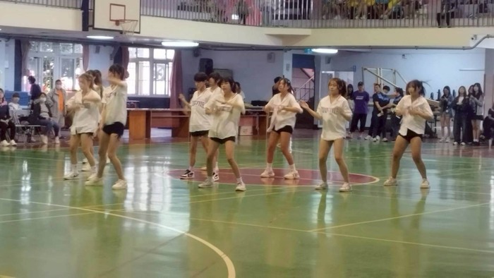 57周年校慶趣味活動圖片