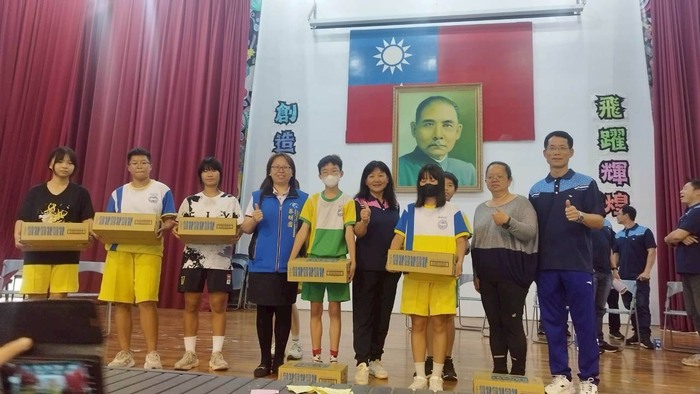 57周年校慶趣味活動圖片