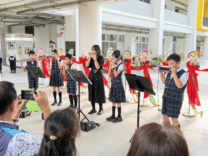 邀請東陽國小口琴隊表演